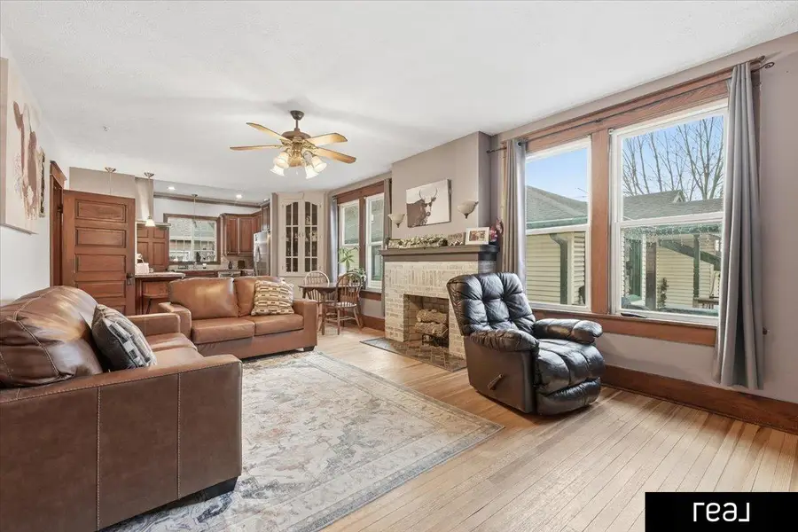 721 W Graham Avenue, Council Bluffs, IA 51503 - #3