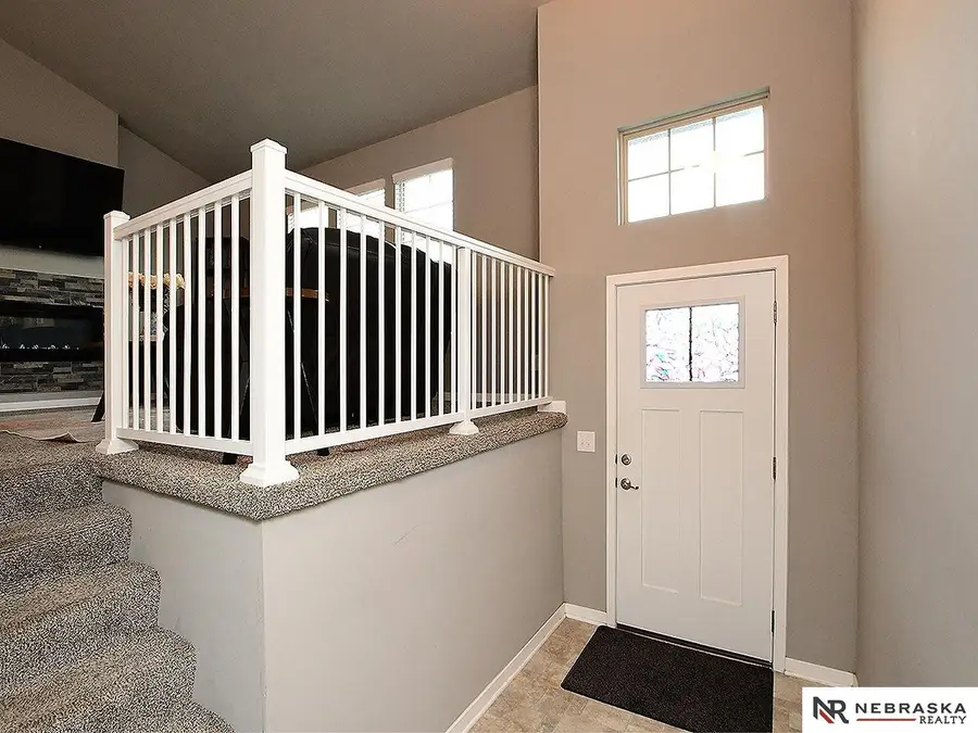 8025 N 84th Street, Omaha, NE 68122 - Image #3