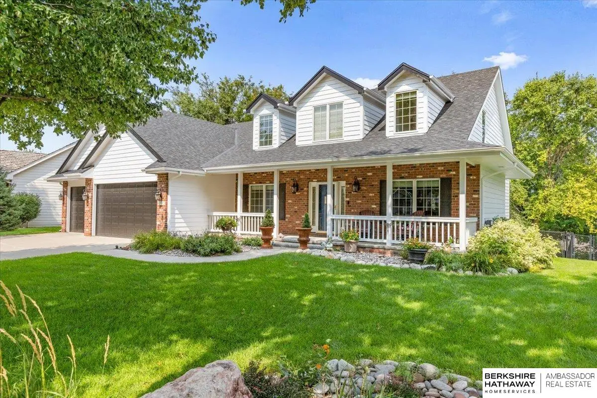 2131 S 181st Circle, Omaha, NE 68130 - Image #1