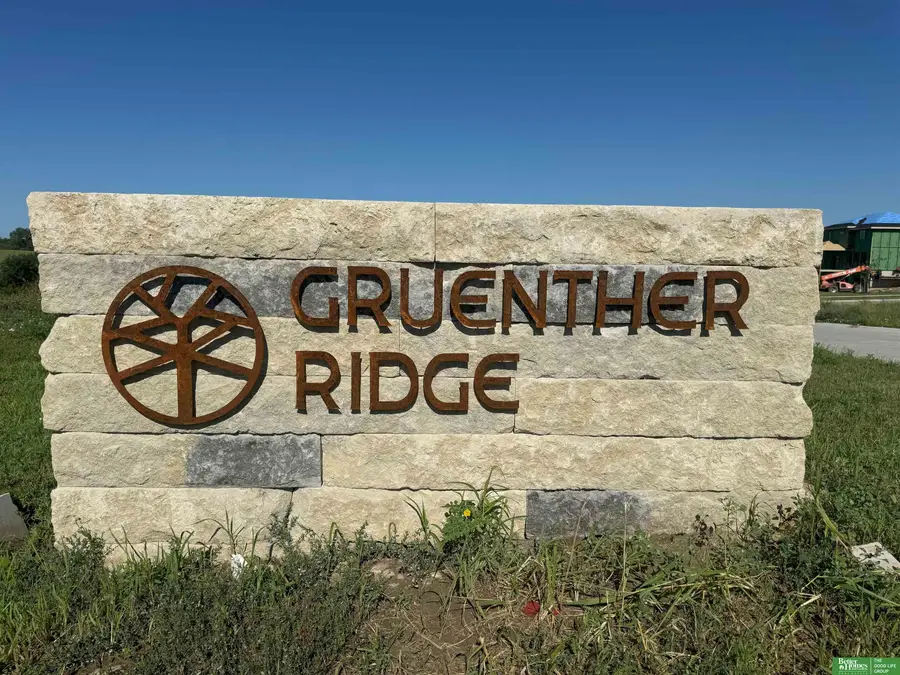 21710 Amber Drive, Gretna, NE 68028 - #2