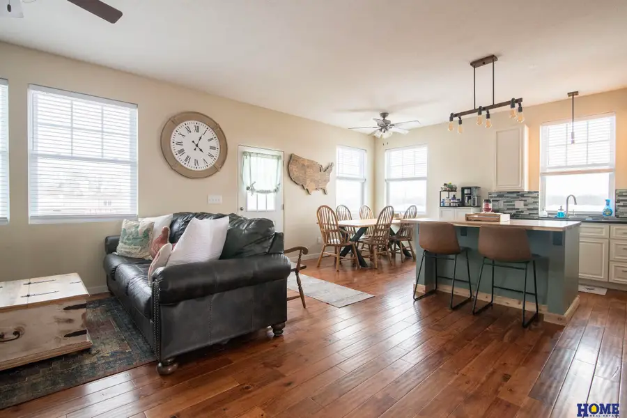 206 Meadow Drive, Pickrell, NE 68422 - #3