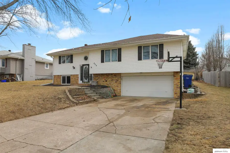 809 Sherman Street, Papillion, NE 68046 - Image #3