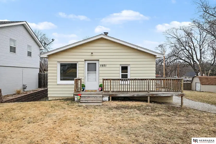 5821 S 48th Avenue, Omaha, NE 68117 - Image #3