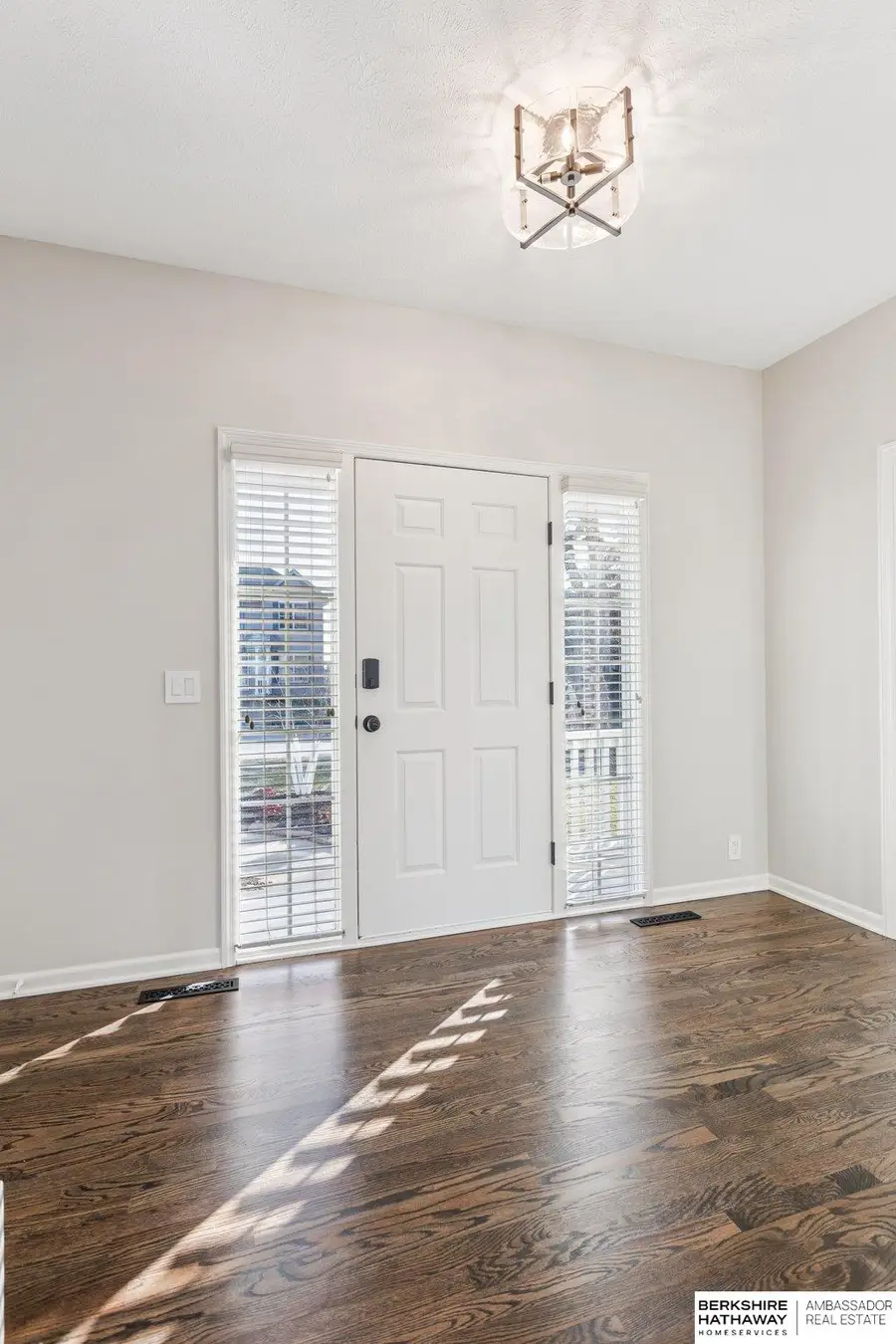 2014 S 199th Street, Omaha, NE 68130 - Image #3