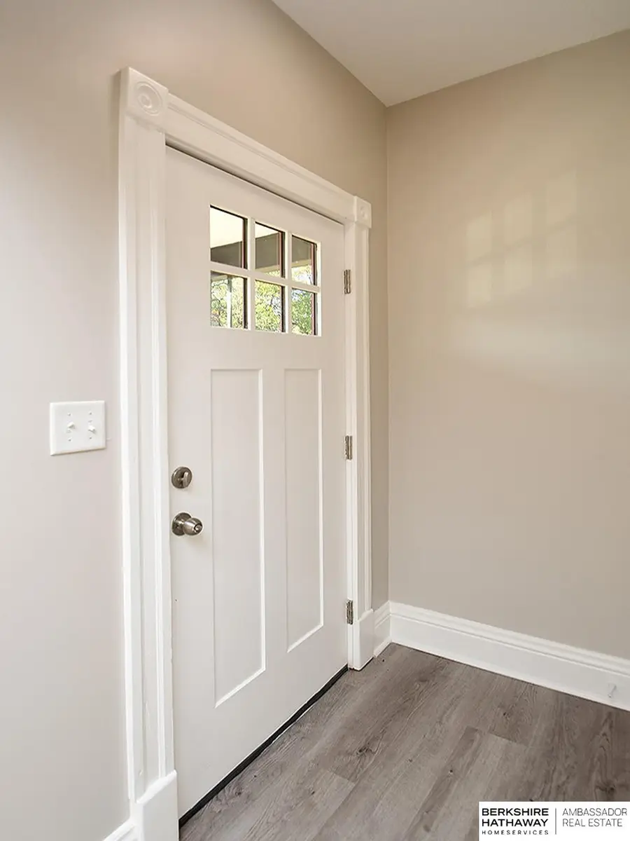 4926 Hamilton Street, Omaha, NE 68132 - Image #3