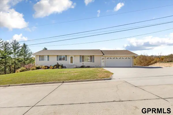 1010 Skyline Drive, Logan, IA 51546