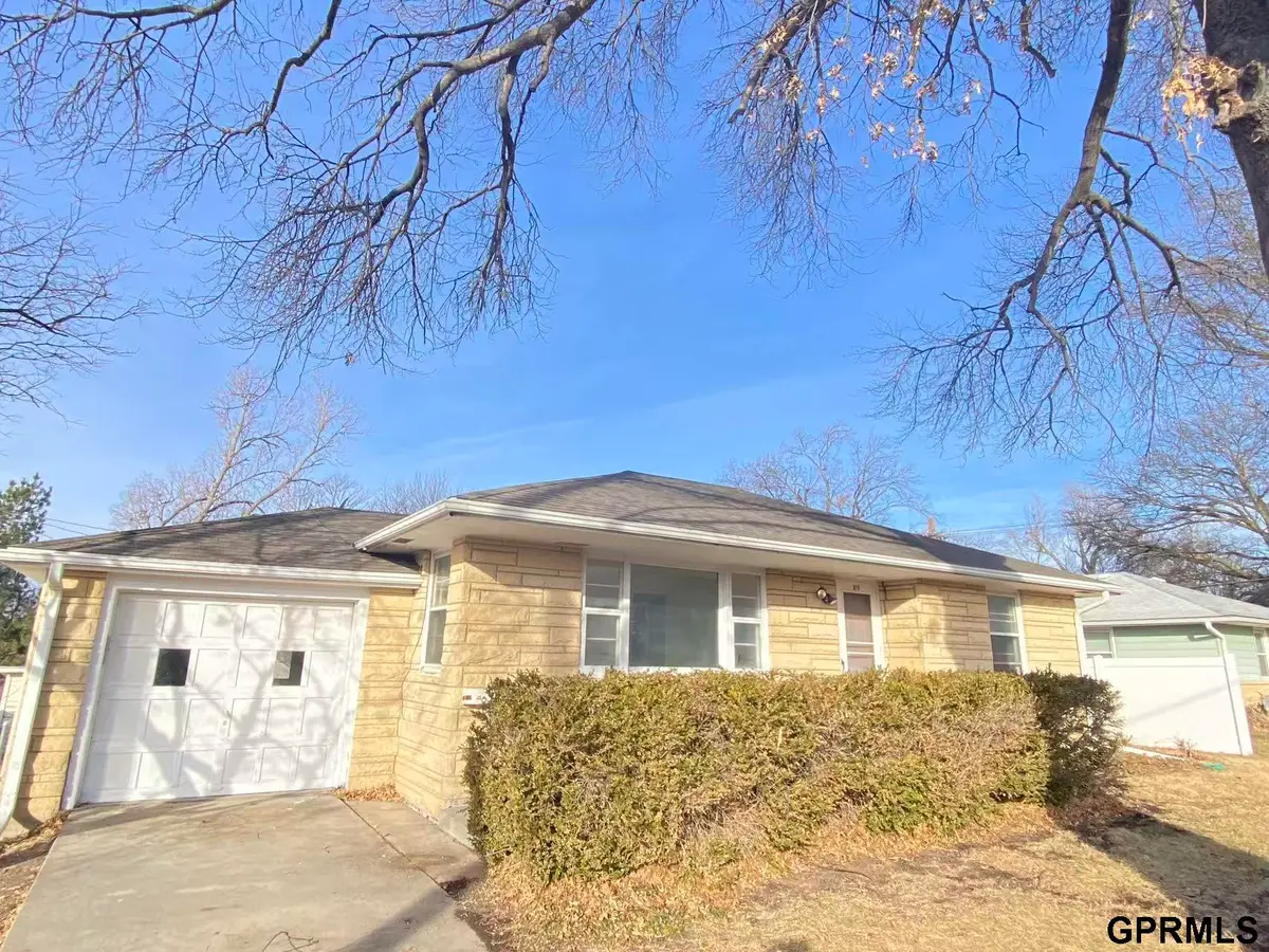 815 S 44th Street, Lincoln, NE 68510 - #1