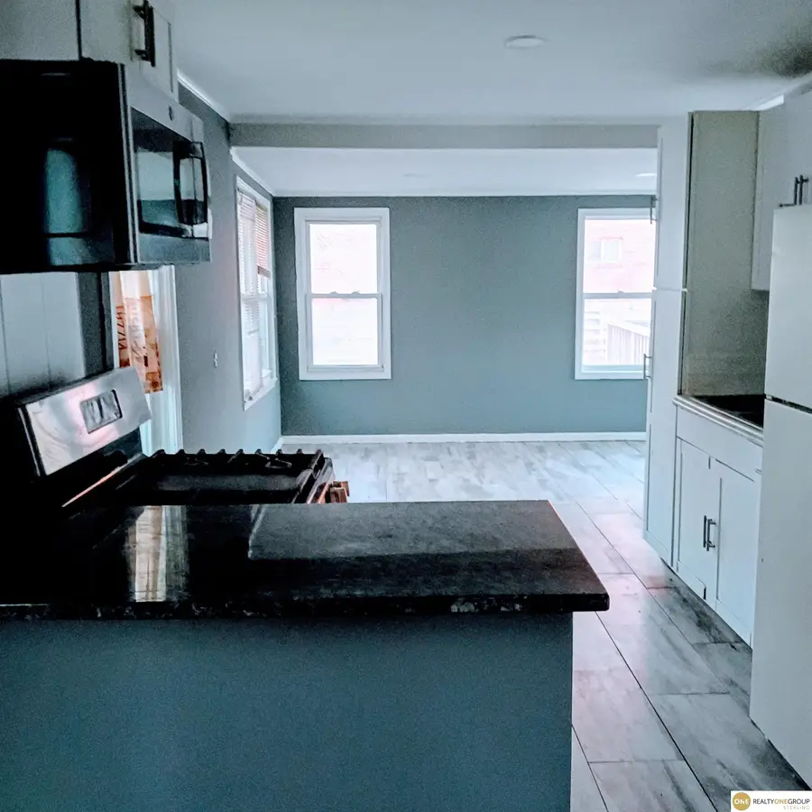 2305 S 21st Street, Omaha, NE 68108 - #3