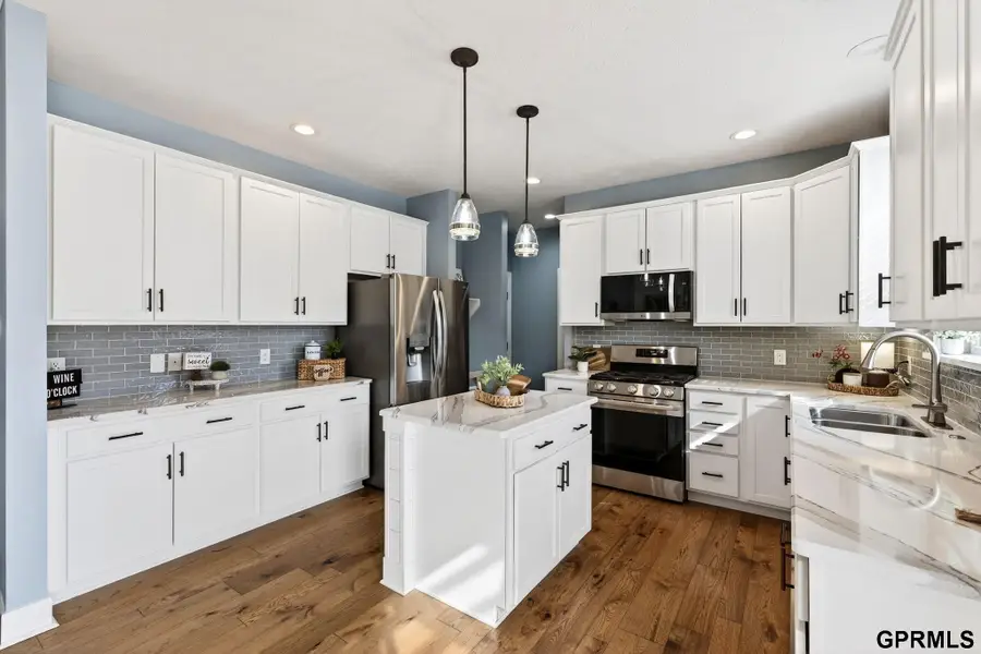 11517 Grissom Street, Papillion, NE 68046 - #3