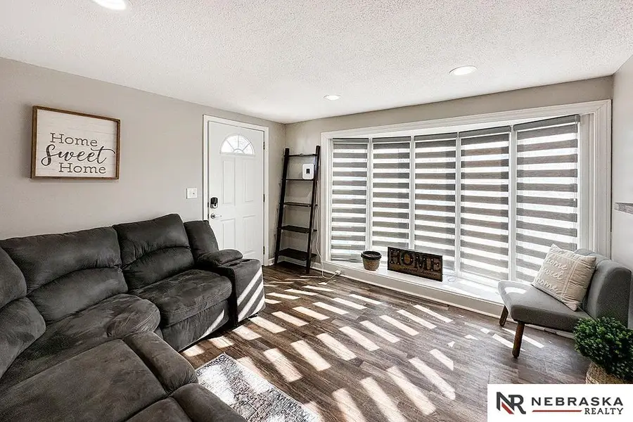 212 W Meigs Street, Valley, NE 68064 - #3