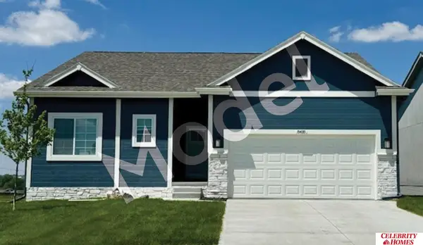 18612 Mary Street, Elkhorn, NE 68022