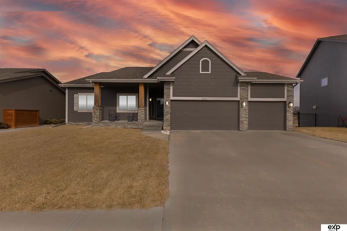 17610 Musket Street, Omaha, NE 68136 - Image #1