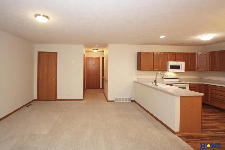 532 Church Street, Seward, NE 68434 - Image #2