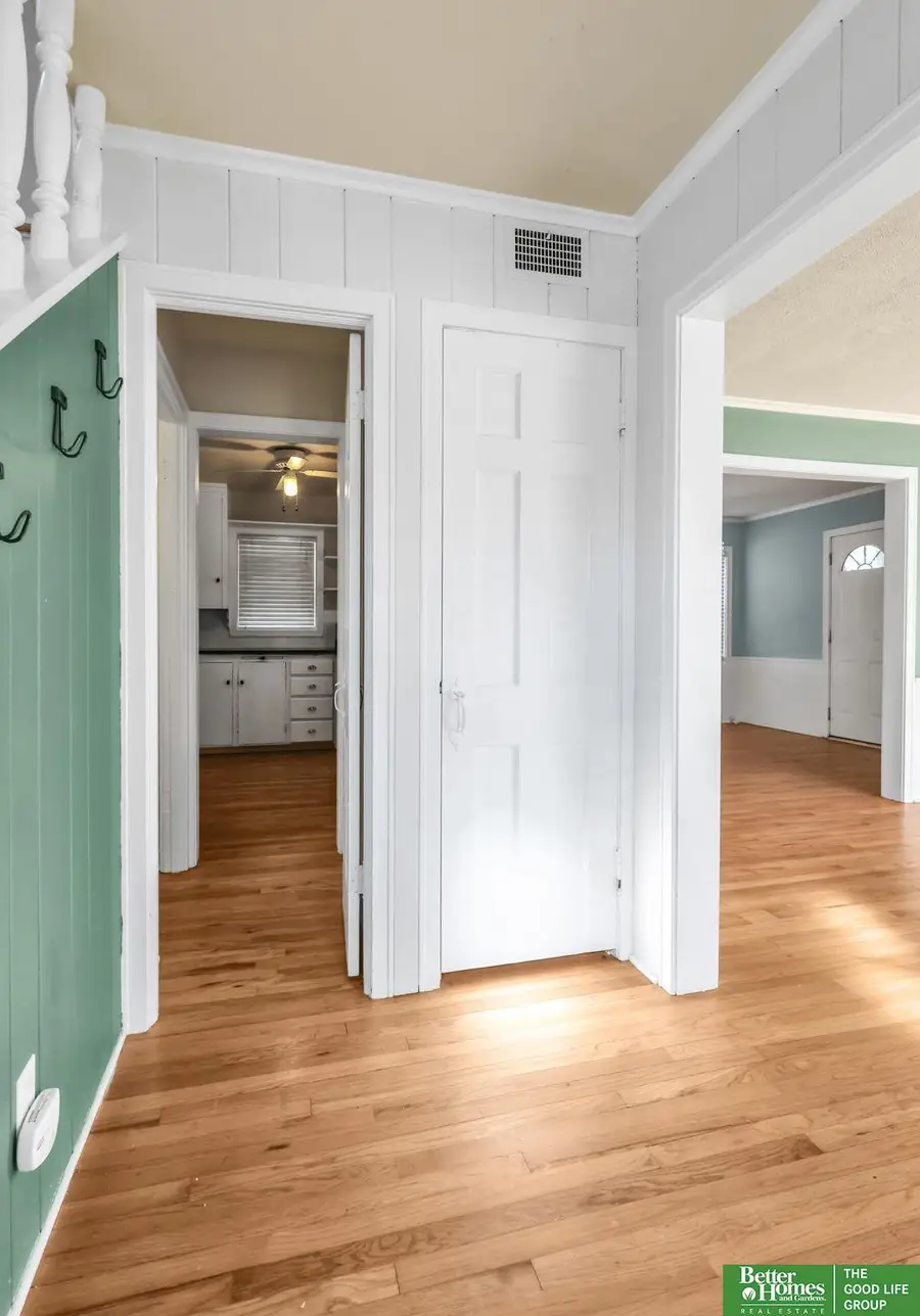 5640 Western Avenue, Omaha, NE 68132 - #3