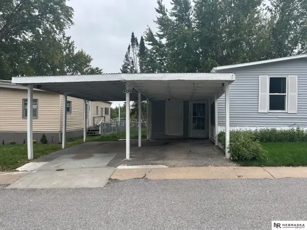 12821 Glenvale Plaza #178, Omaha, NE 68164