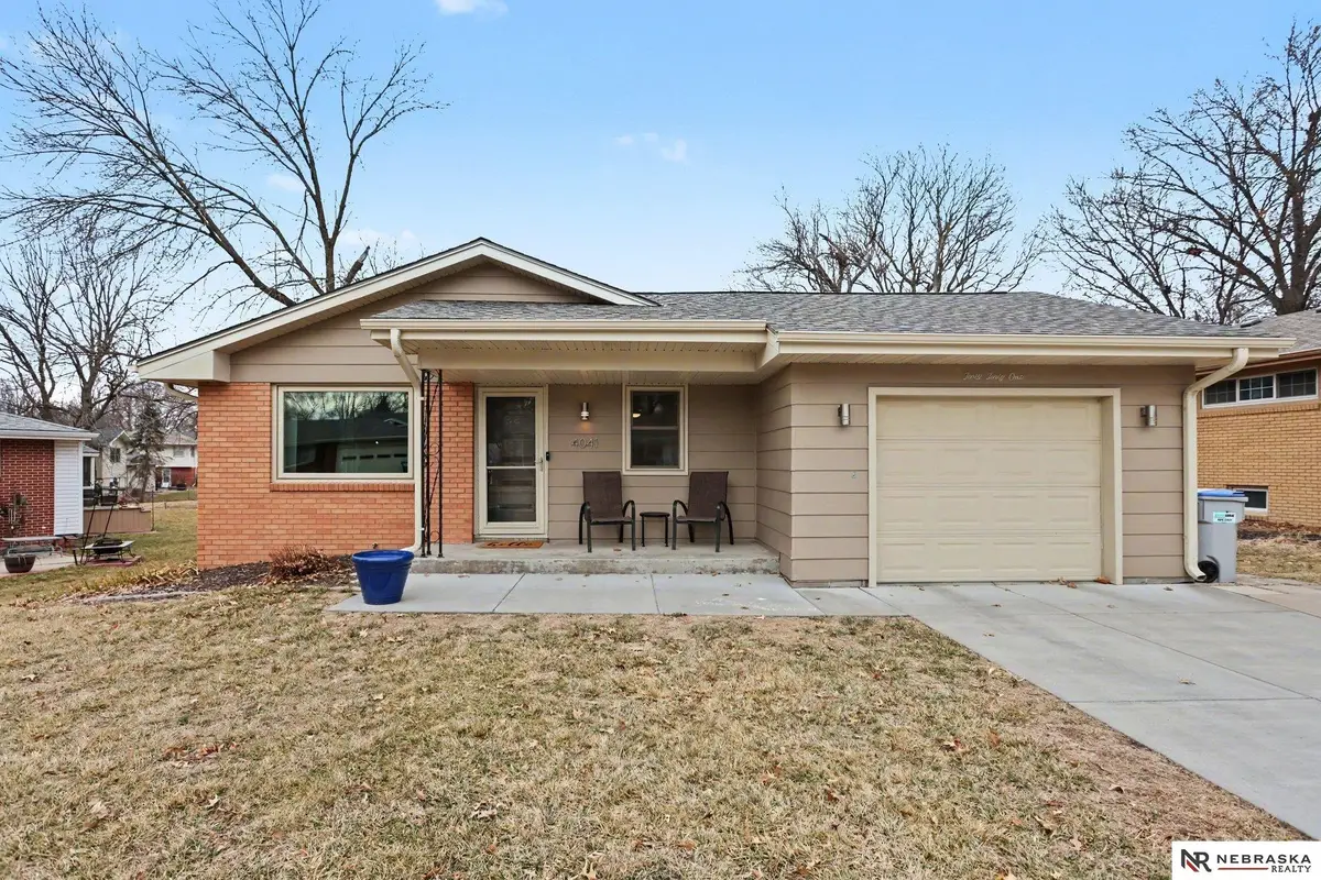 4041 S 37th Street, Lincoln, NE 68506 - #1