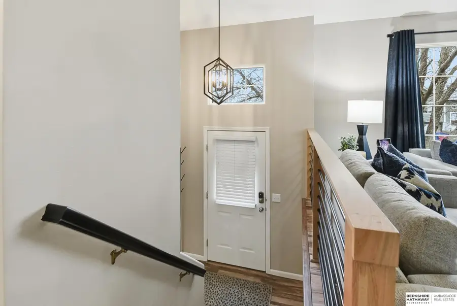 18656 U Street, Omaha, NE 68135 - Image #2