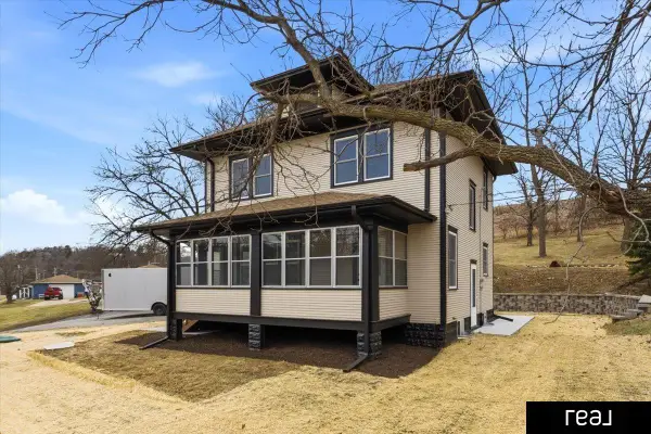 19378 Mudhollow Road, Council Bluffs, IA 51503