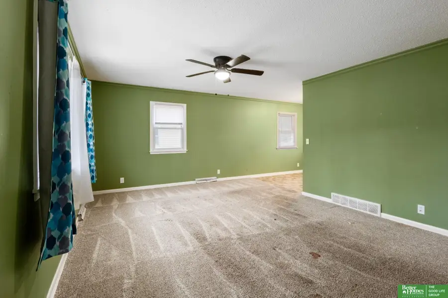 1704 Pelton Avenue, Bellevue, NE 68005 - #3