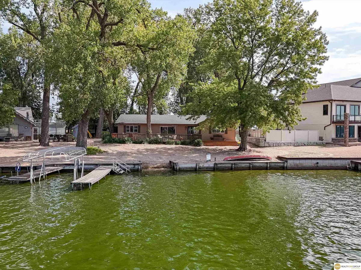 S-1032 Platte Shore Drive, Fremont, NE 68025 - #1