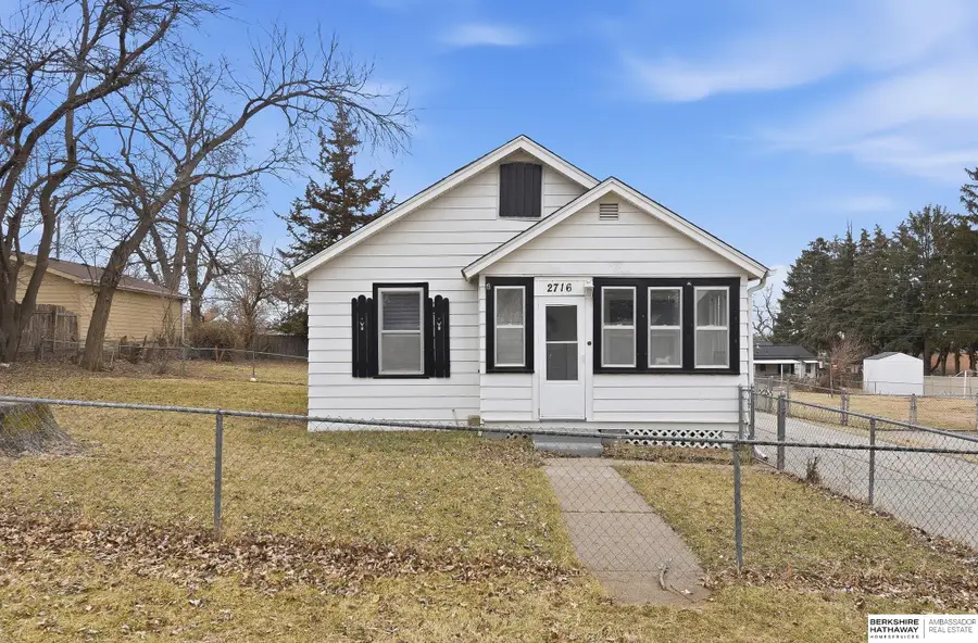 2716 Lillian Street, Bellevue, NE 68147 - #3