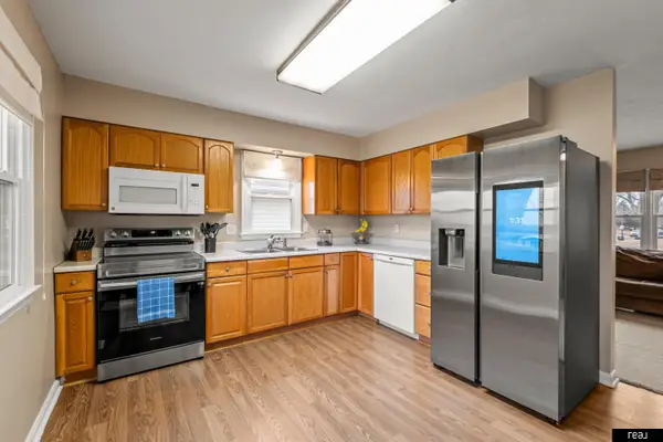 6921 Ogden Street, Omaha, NE 68104