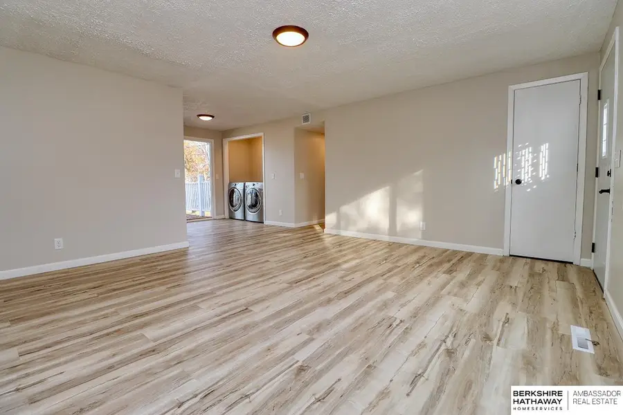 742 W B Street, Lincoln, NE 68522 - Image #3