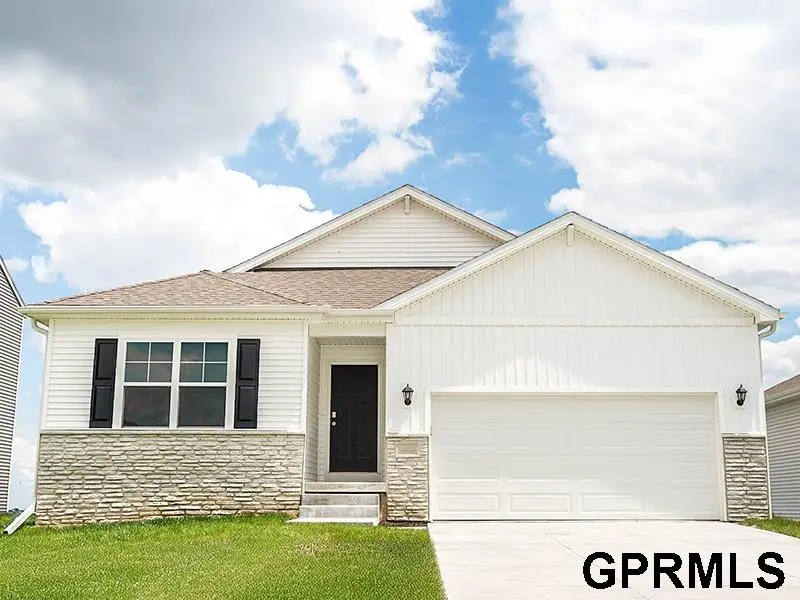 6510 Lawnwood Drive, Papillion, NE 68133 - #1