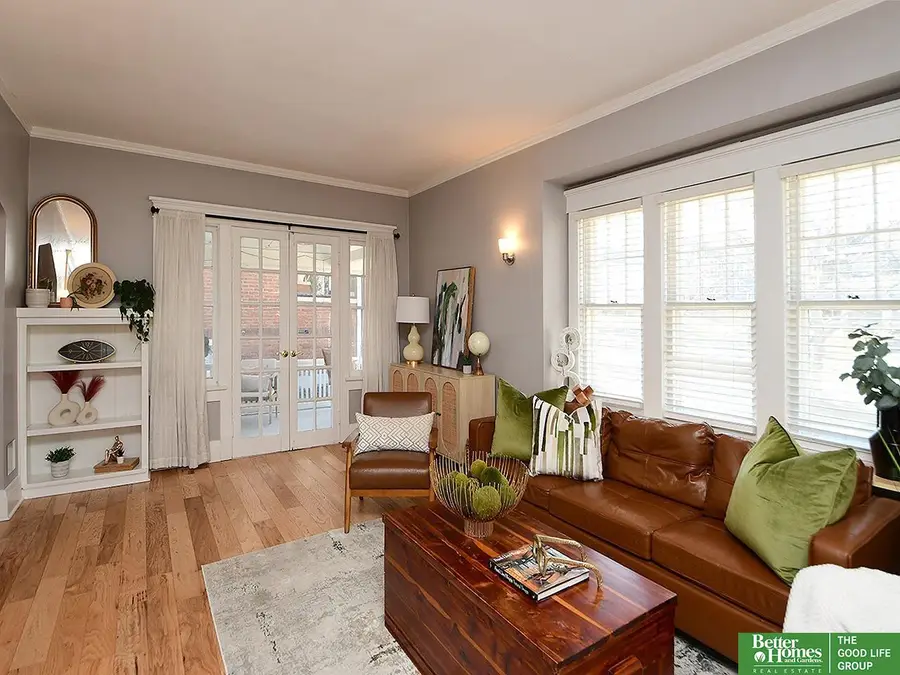 2211 Hanscom Boulevard, Omaha, NE 68105 - Image #2