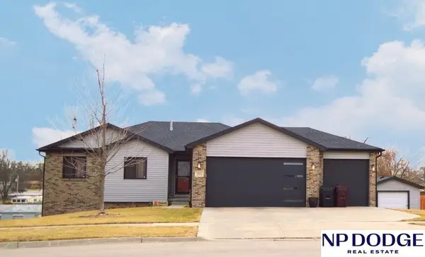 315 Wenzel Circle, Eagle, NE 68347