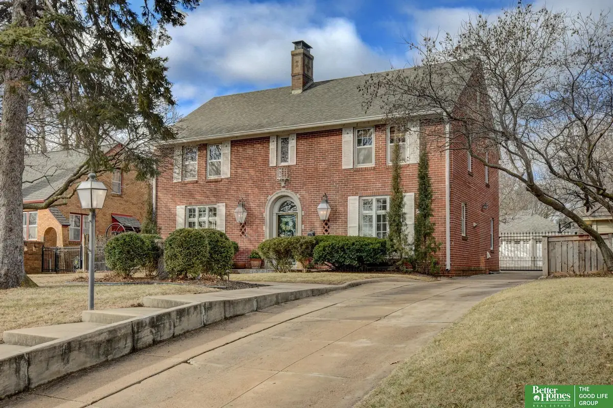 1720 N 52 Street, Omaha, NE 68104 - #1