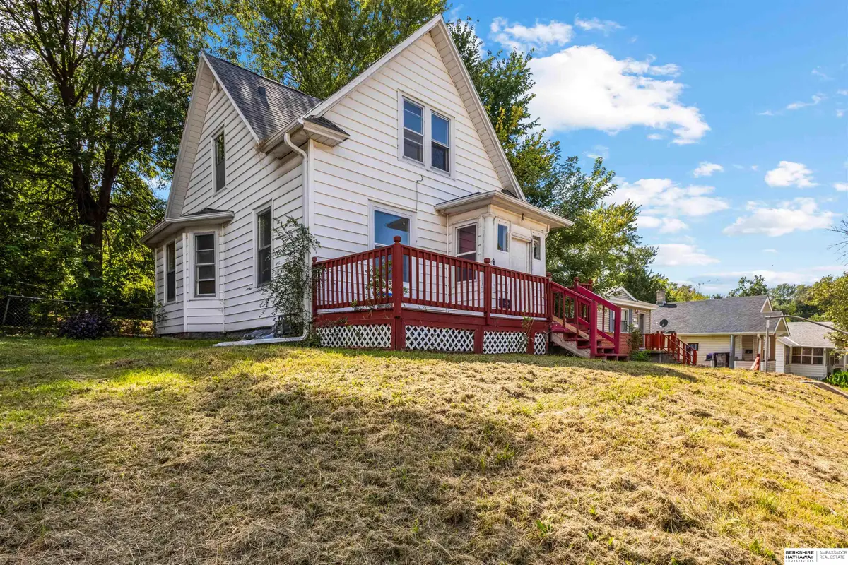 4215 Camden Avenue, Omaha, NE 68111 - #1