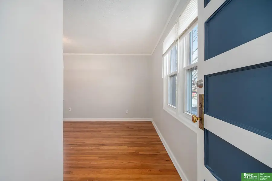 5519 NW Radial Highway, Omaha, NE 68104 - #3