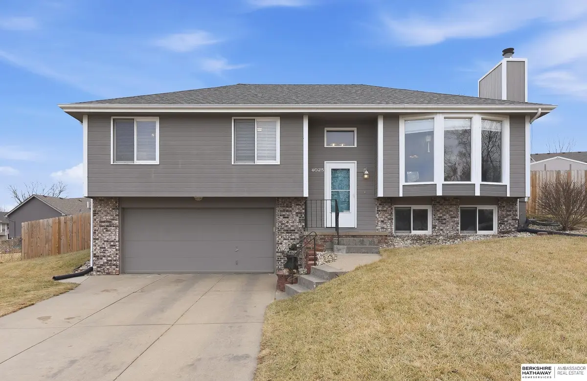 4025 N 212 Street, Omaha, NE 68022 - Image #1
