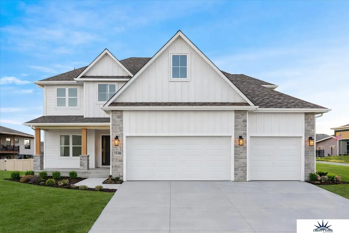 4308 S 210th Avenue, Elkhorn, NE 68022 - Image #1