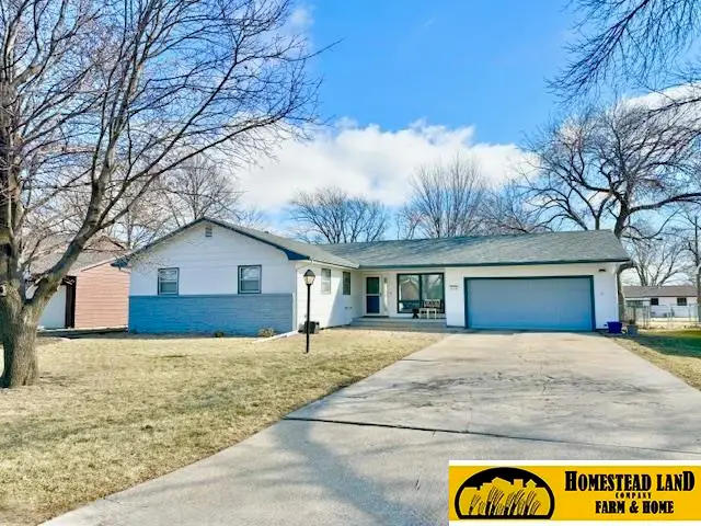1122 Hubble Street, Fairbury, NE 68352 - #1