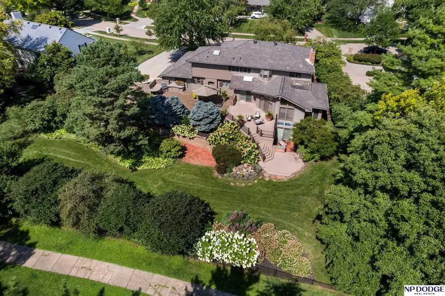 9733 Brentwood Road, Omaha, NE 68114 - #3