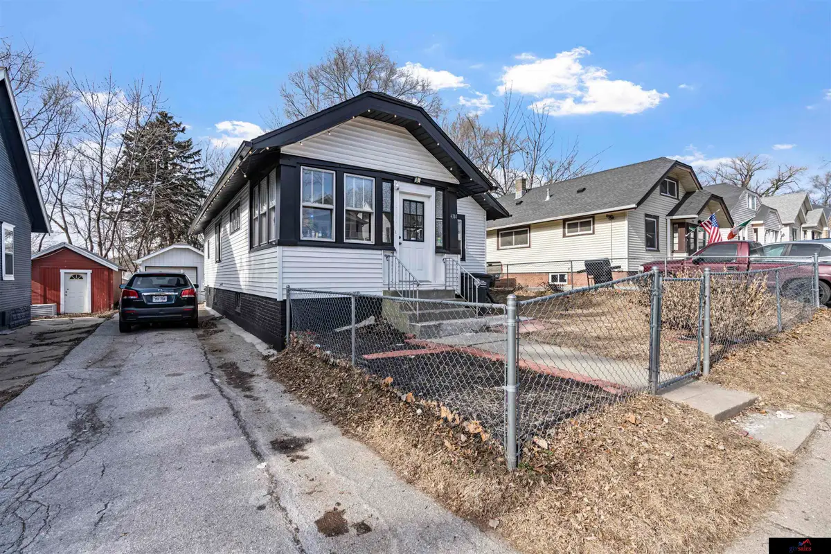 4314 N 39 Street, Omaha, NE 68111 - Image #1