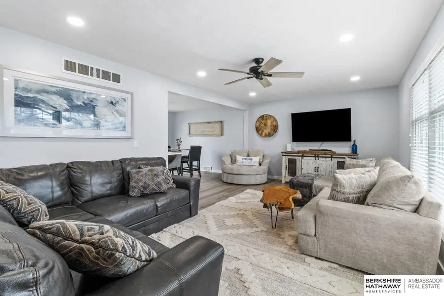 2305 Royal Wood Drive, Omaha, NE 68144 - Image #3