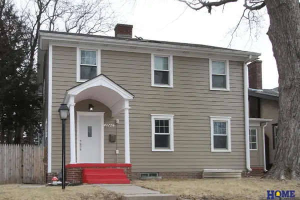 2740 S 13th Street, Lincoln, NE 68502