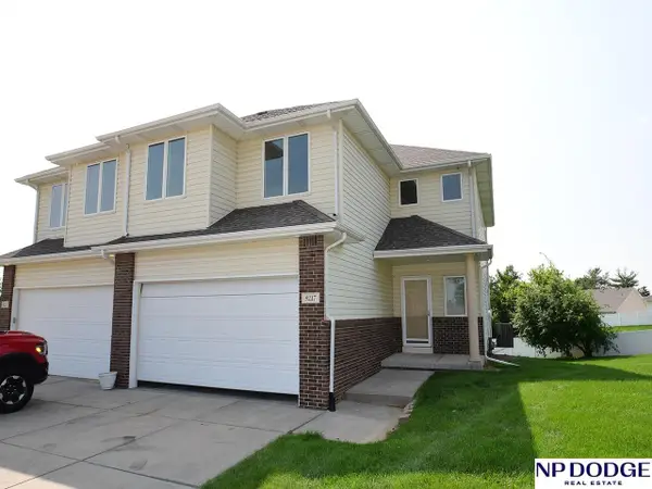 9217 Arcadia Avenue, Omaha, NE 68134