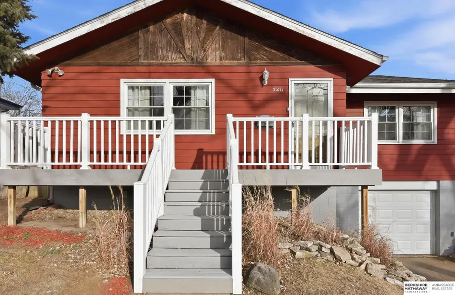 7211 Park Crest Drive, La Vista, NE 68128 - #3