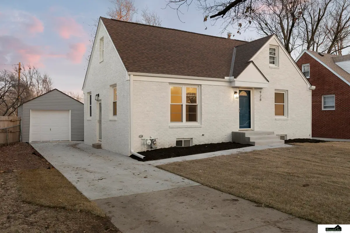 928 Clark Street, Lincoln, NE 68510 - #1