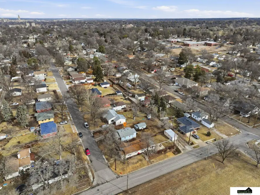 3932 Saint Marys Avenue, Lincoln, NE 68502 - #2
