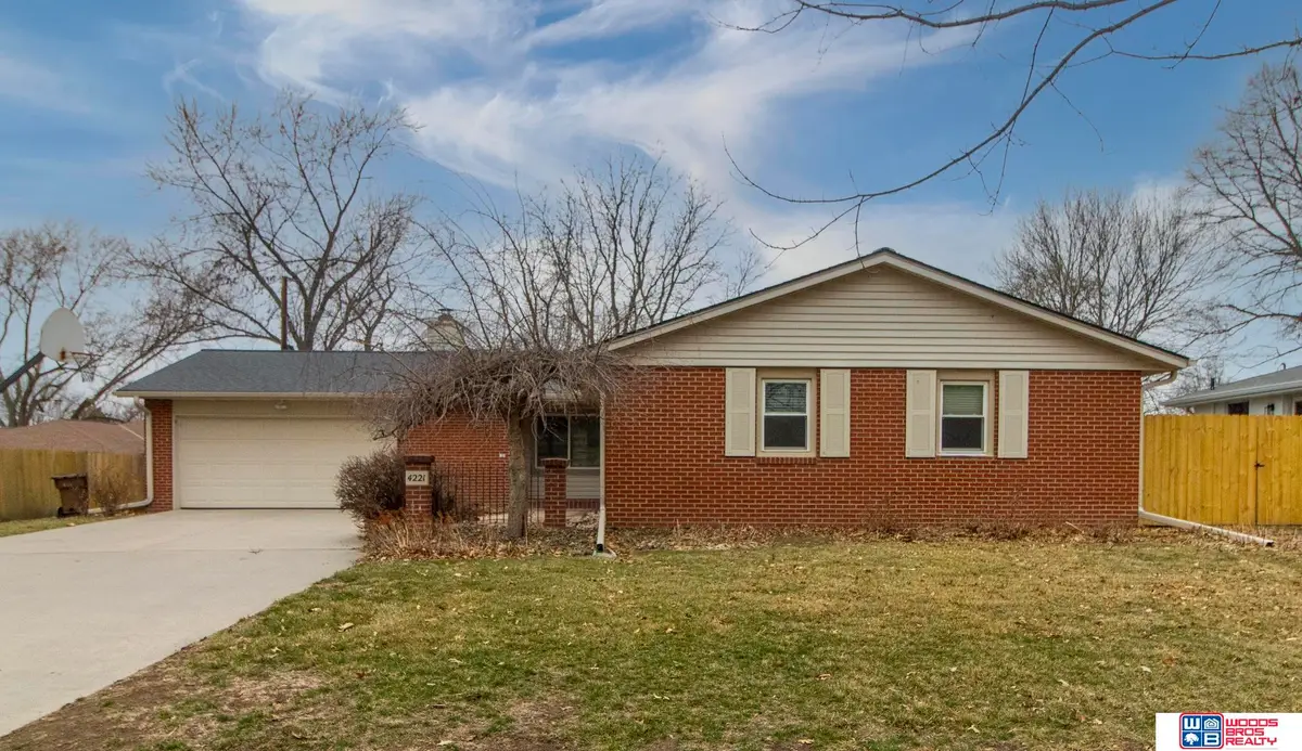 4221 S 36th Street, Lincoln, NE 68506 - #1