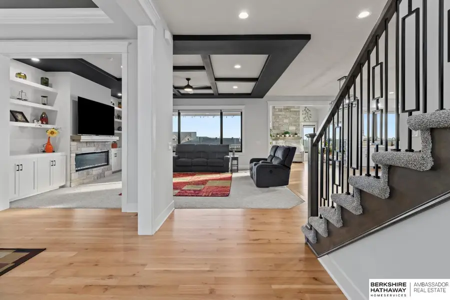 21103 Atwood Avenue, Elkhorn, NE 68022 - Image #2