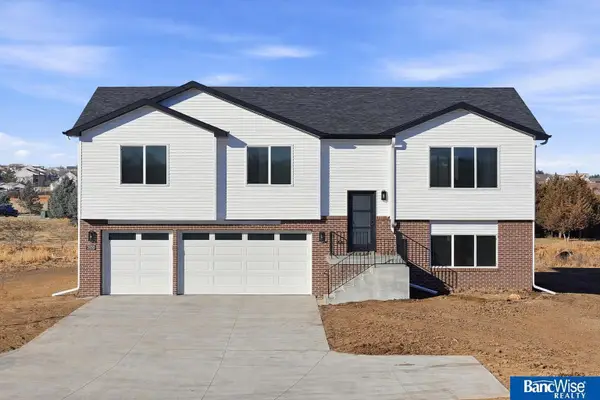 5024 N 35th Court, Lincoln, NE 68504