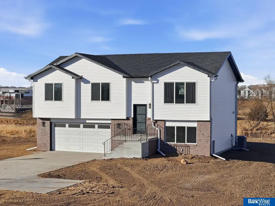 4930 N 35th Court, Lincoln, NE 68504 - #2