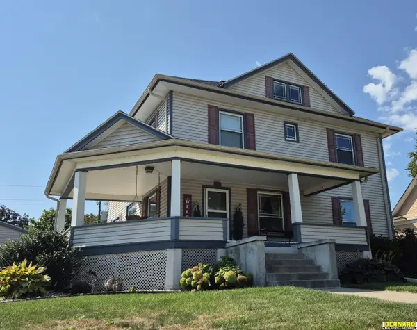 1215 Central Avenue, Auburn, NE 68305