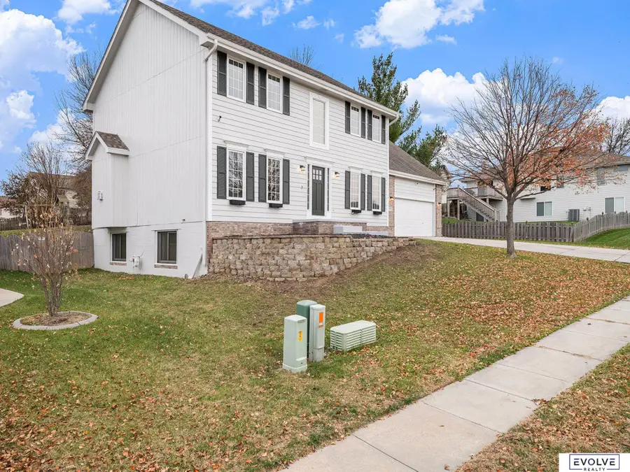 15721 Timberlane Drive, Omaha, NE 68136 - #3